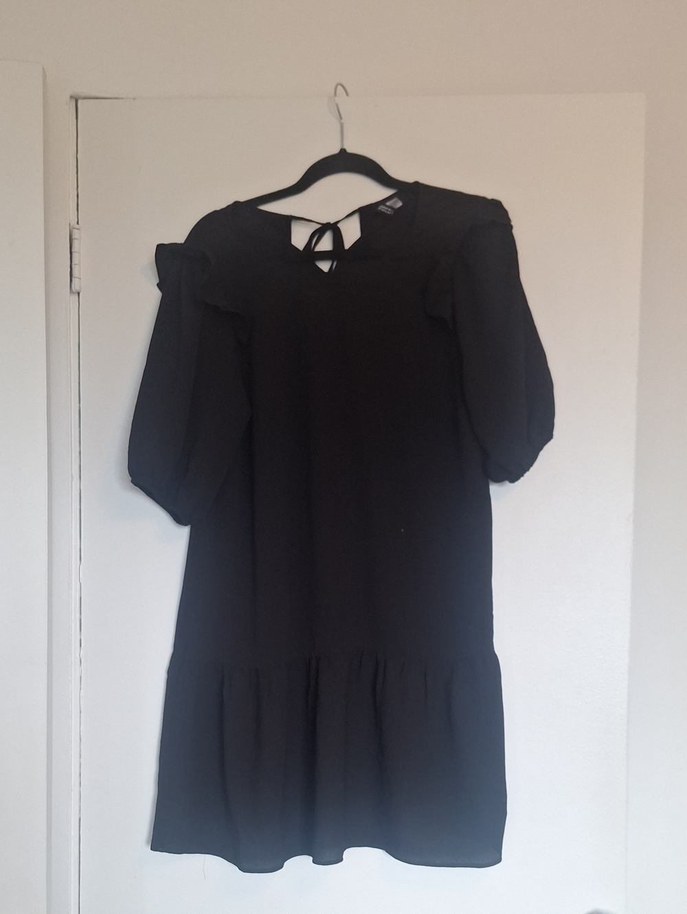 Black Puff Sleeve Tie-Back Dress